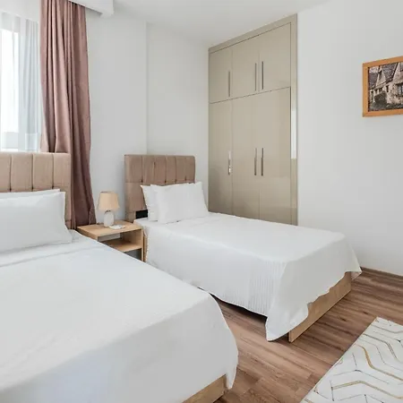 Kyrenia Beachside Flat Apartment Kyrenia (Northern Cyprus)